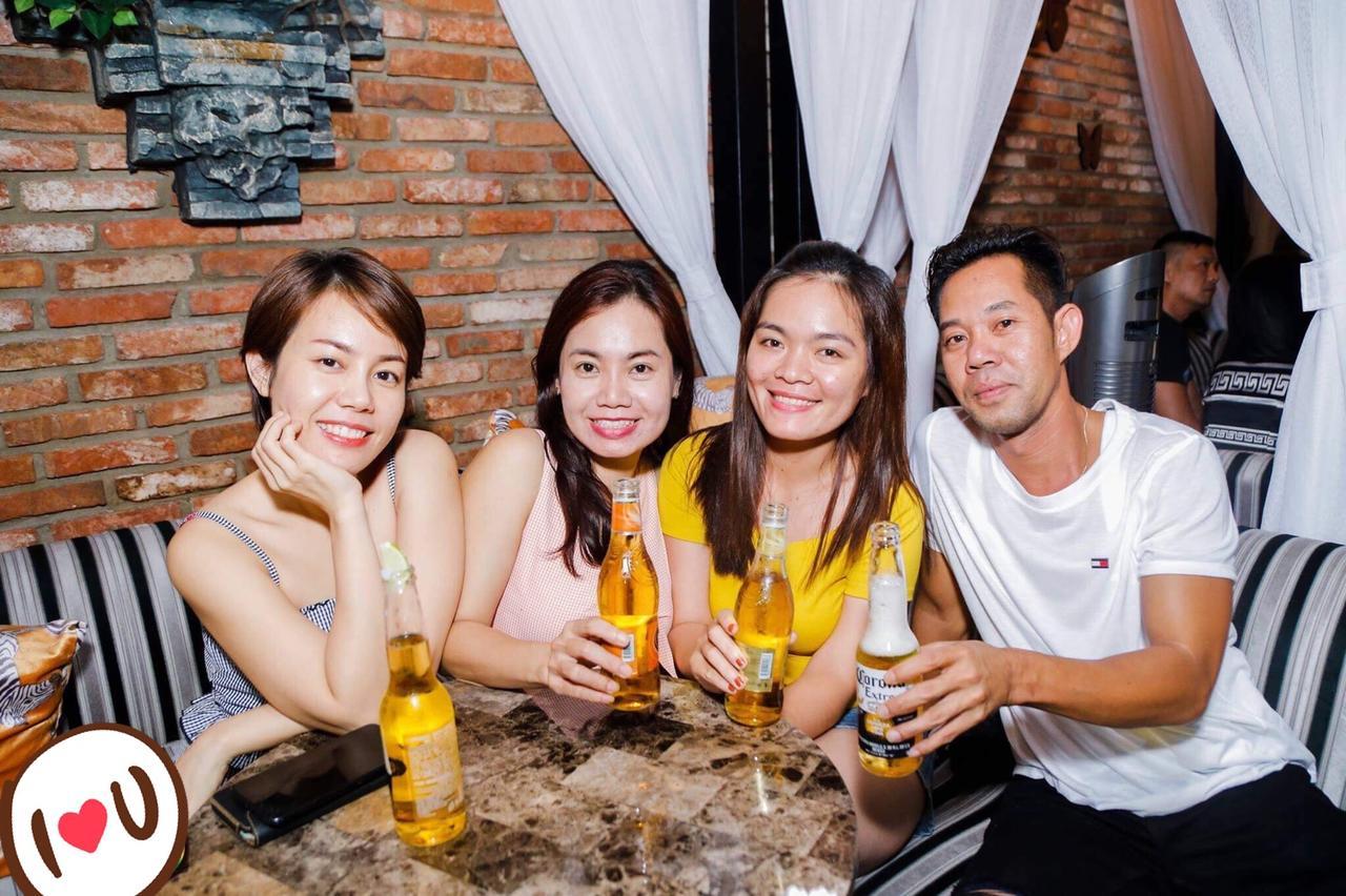 The Lily Hostel & Coffee Ho Chi Minh City Bagian luar foto