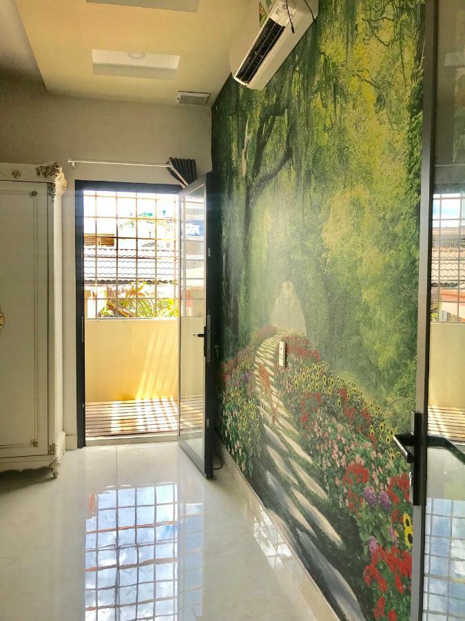The Lily Hostel & Coffee Ho Chi Minh City Bagian luar foto